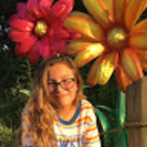 Meet your Posher, Eva